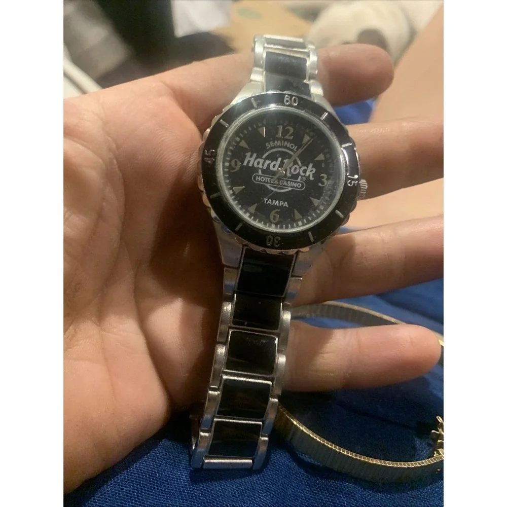 Metal Silver And Black Seminole Hard Rock New Watch